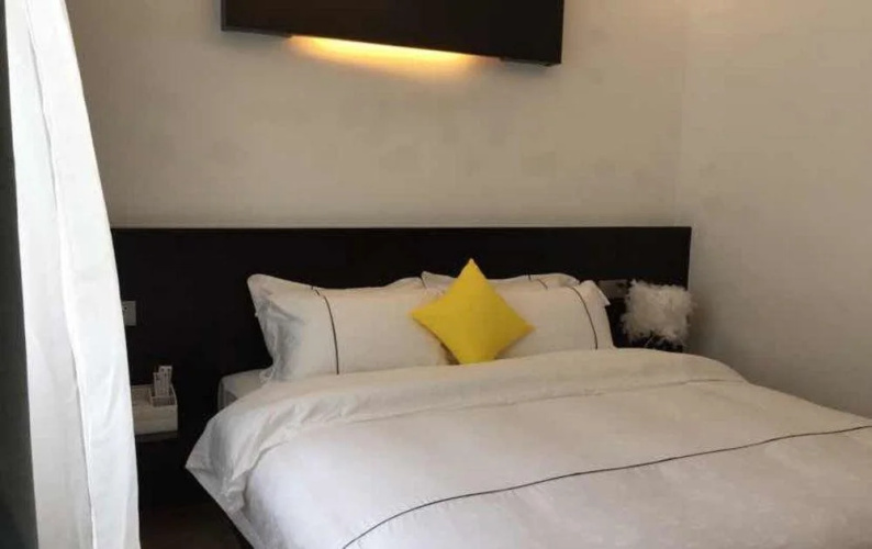 8 Gingko Inn