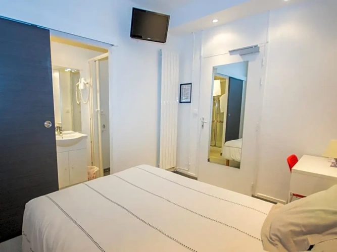 Standard Single room with view