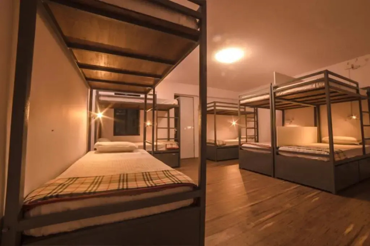 HappiNest-The Backpacker's Hostel