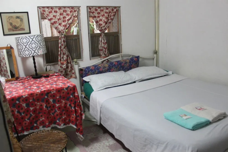 Thaphae Bunk Home