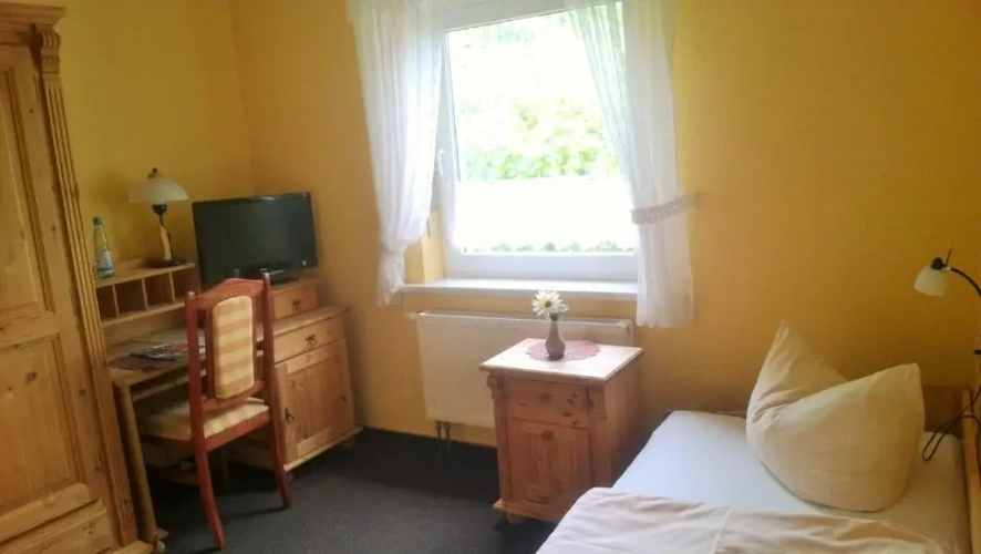 Standard Single room