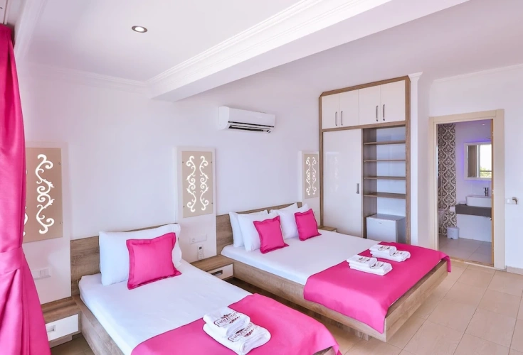 Comfort Triple room with balcony and with sea view