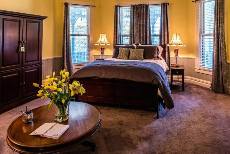 The Gables Inn and Gardens