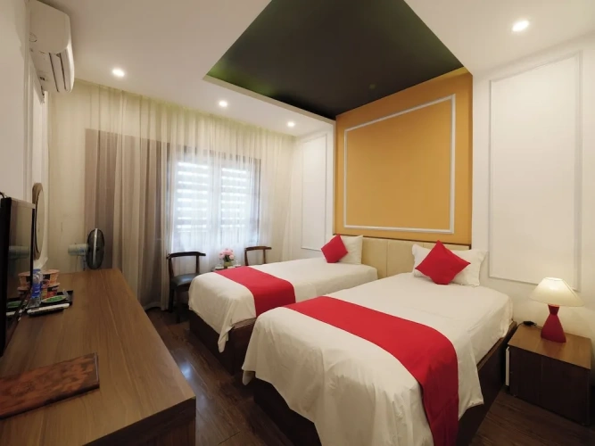 Superior Double room with city view