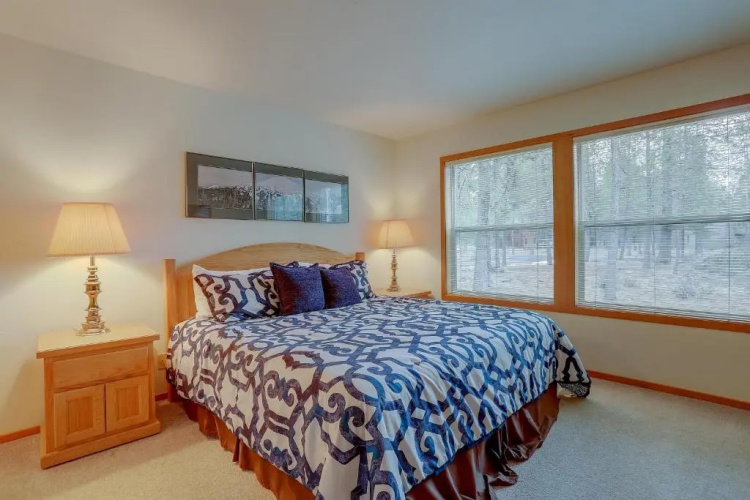 1 Colonial-Golf Course-5BR/6BA
