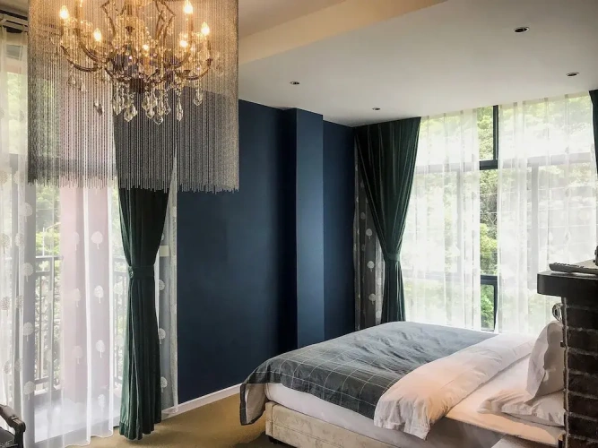 Superior Triple room with city view