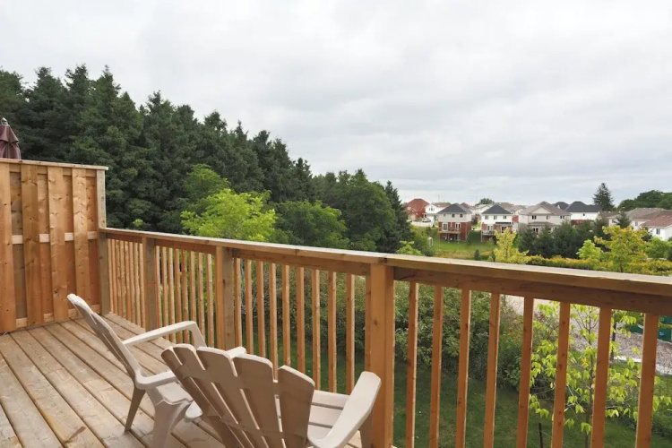 Boardwalk Homes - Executive Townhomes