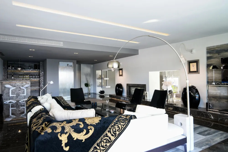 Villa Selenia Platinum
