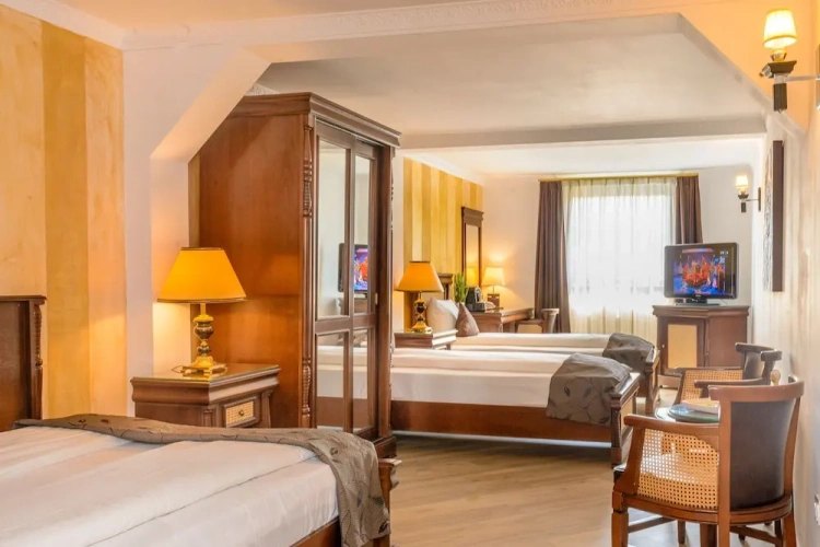 Superior Quadruple room