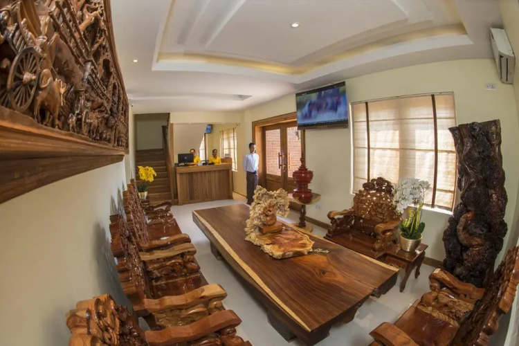 Bagan Vertex Hotel