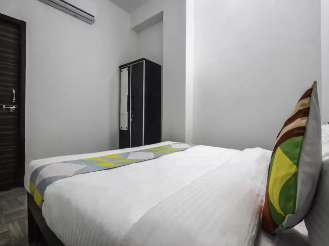 OYO Home 26763 Elegant Stay