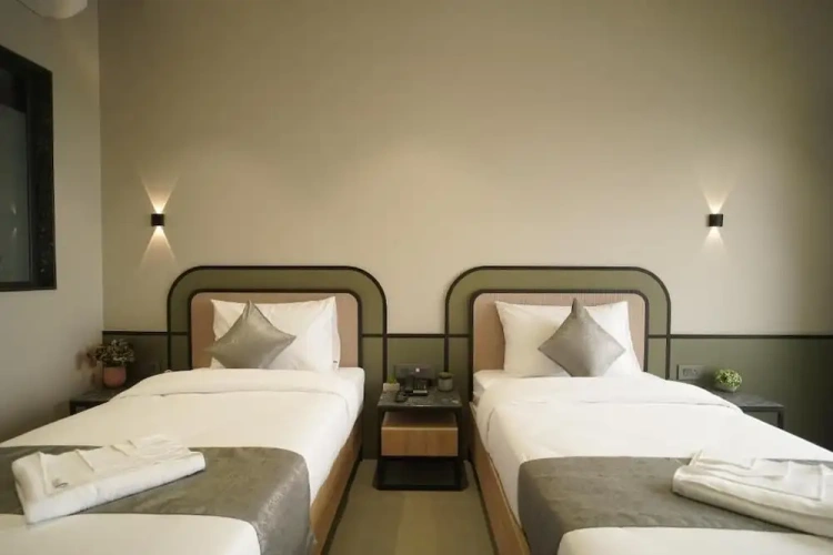 Superior Double room with city view