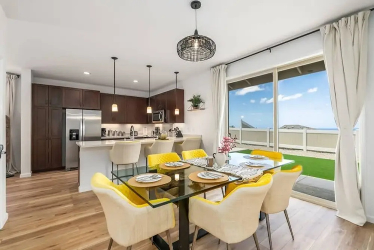 @ Marbella Lane - Stylish House + Impressive Views