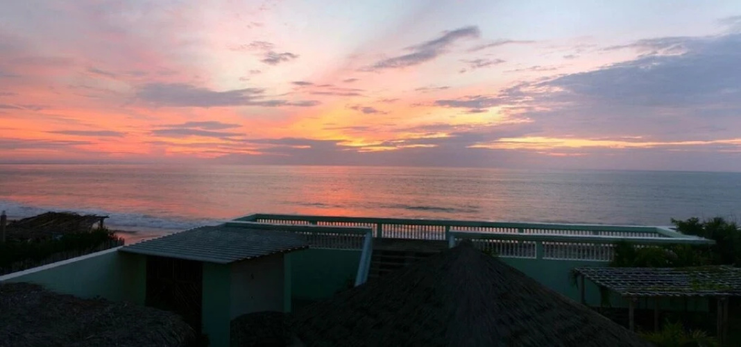 Absolute Beach Front 1 Bed Apart.. Secure Parking
