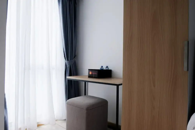 Comfy Studio at M-Town Gading Serpong Apartment