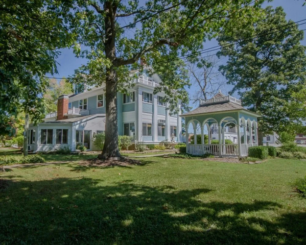 The Dickey House Bed & Breakfast