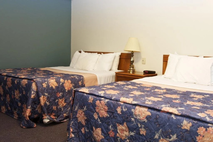 Northlander Motel