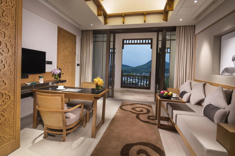 Banyan Tree Huangshan