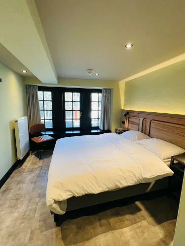 Amigo Hotel
