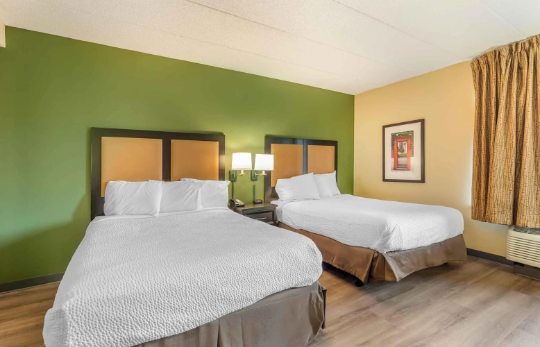 Quadruple Suite