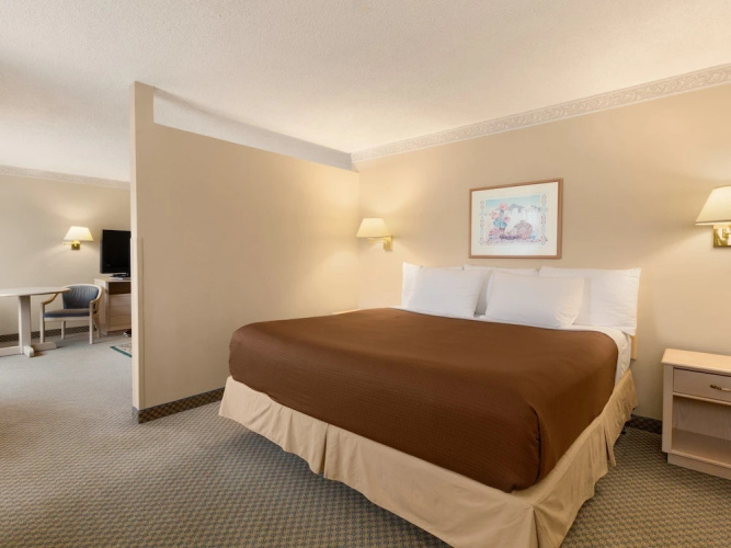 Travelodge Calgary University
