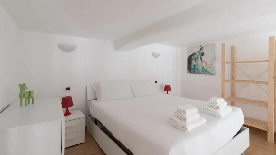 Quadruple Apartment