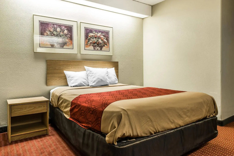 Econo Lodge Thornton - Denver North