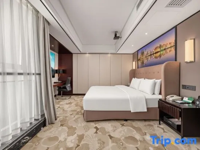 Presidential Double Suite with panoramic view