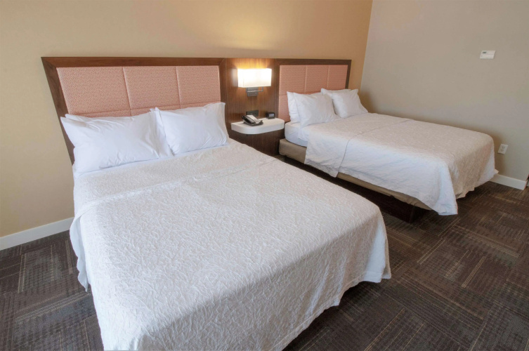 Hampton Inn & Suites Chesapeake-Battlefield Blvd.