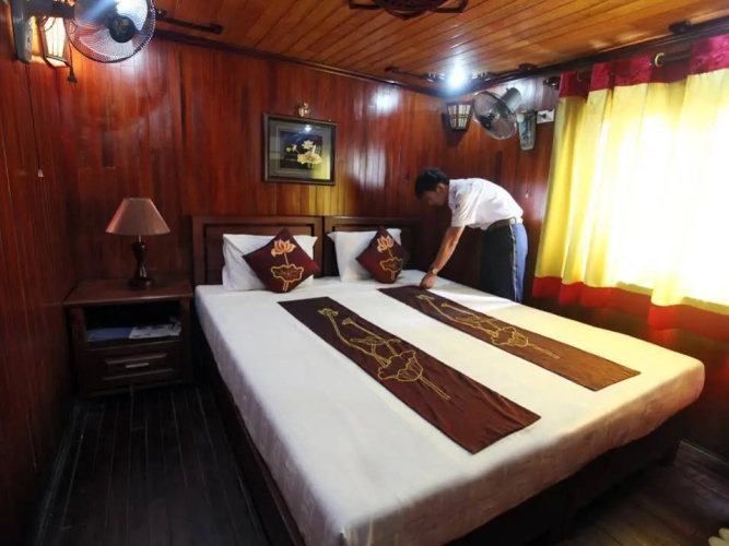 Bien Ngoc 06 Cruise