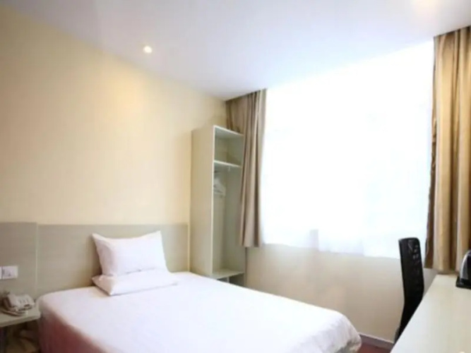 Hanting Express Hotel Chengdu Jinsha Branch
