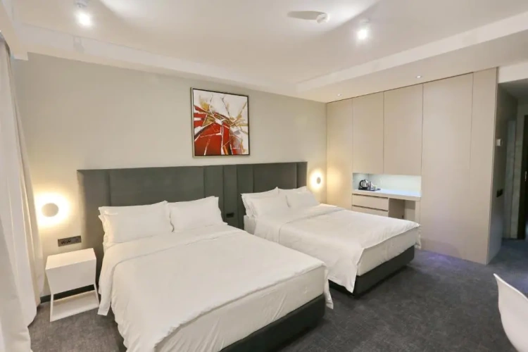 Standard Family room