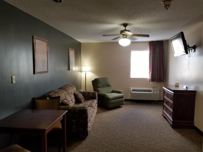 Deluxe Double Suite