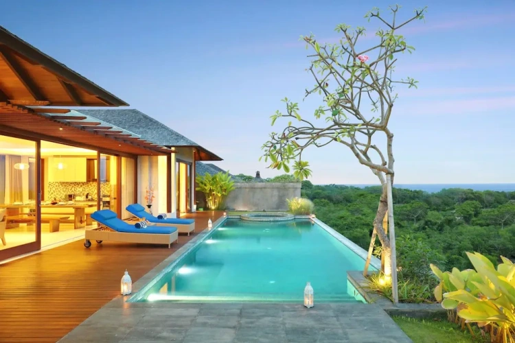 3 Bedrooms Family Villa