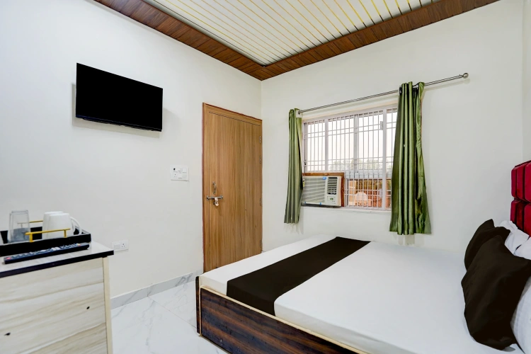 Classic Triple room