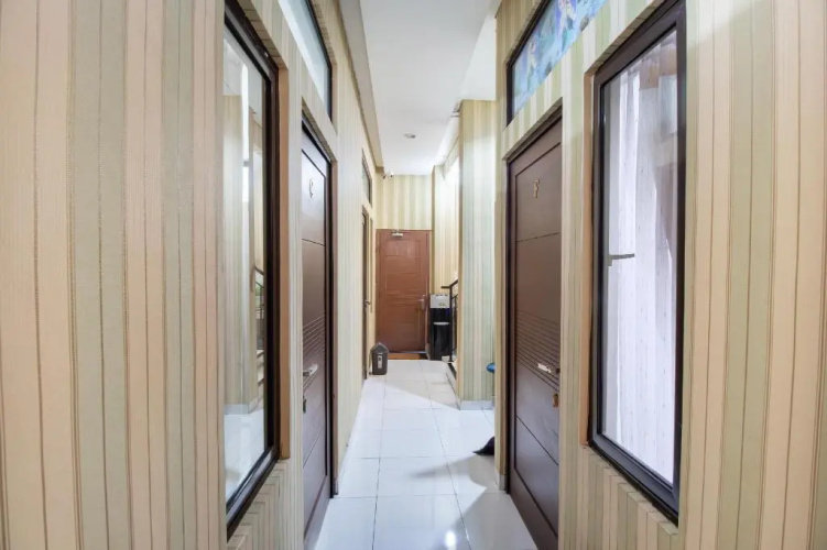 OYO 3253 Sofia Residence Syariah