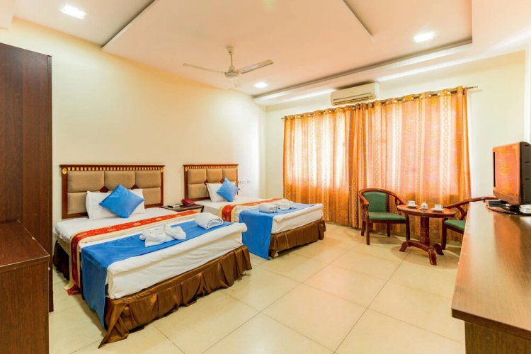 Sravya Compact Residency