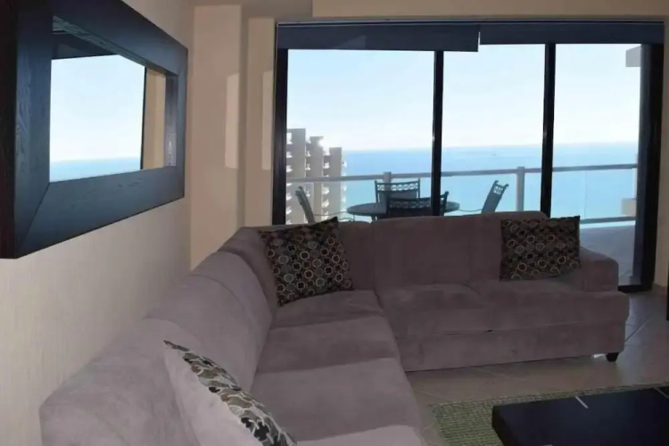 Las Palomas 5-Star Resort