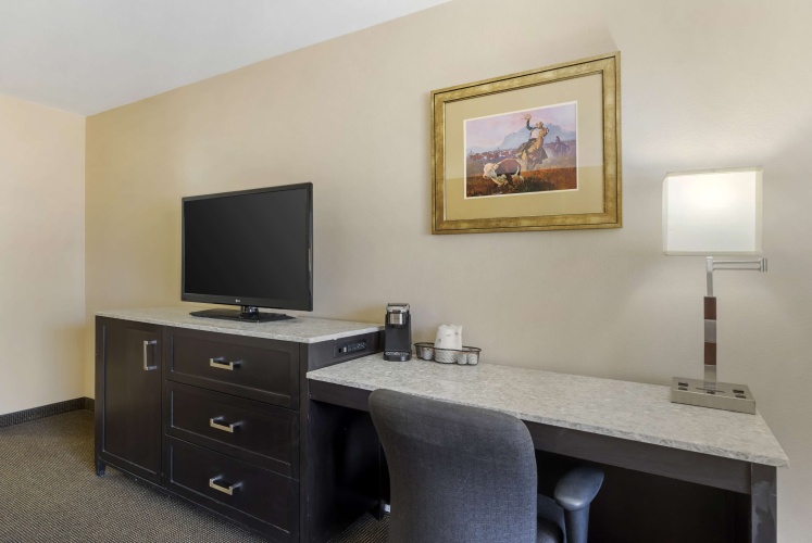 Standard Quadruple room with balcony