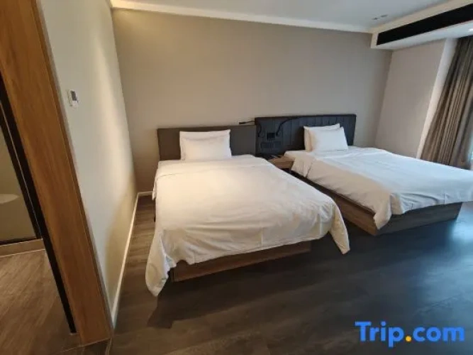 Business Twin room