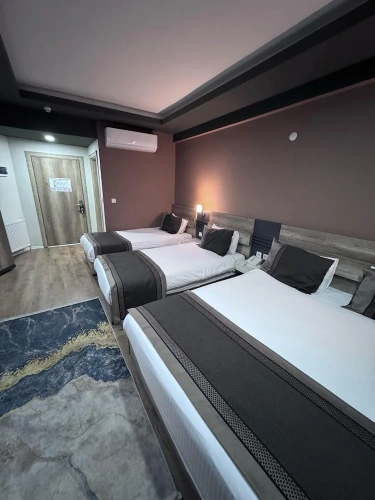 Deluxe Quadruple room