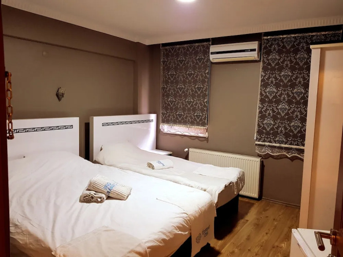 Ozhayat Hotel