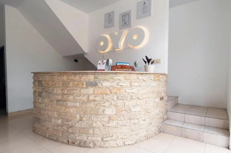 OYO 915 Villa Sari