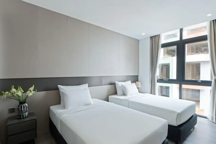 Superior Double room with city view