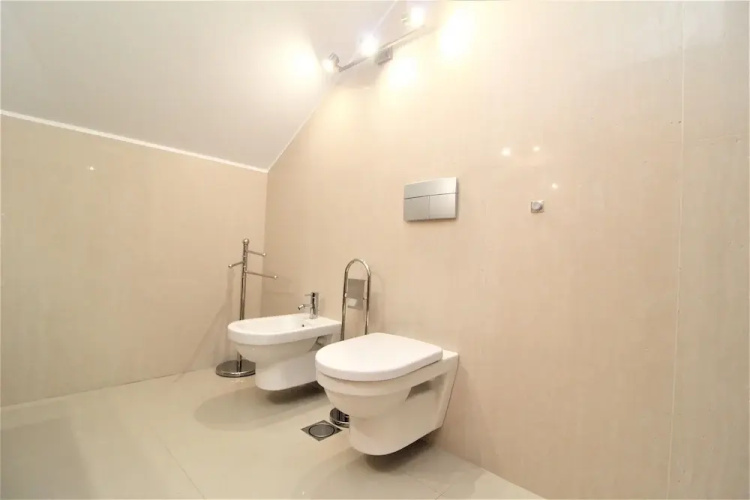 Living Apartment With Private Pool, Jacuzzi and Gym