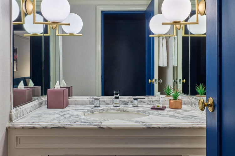 Double Suite