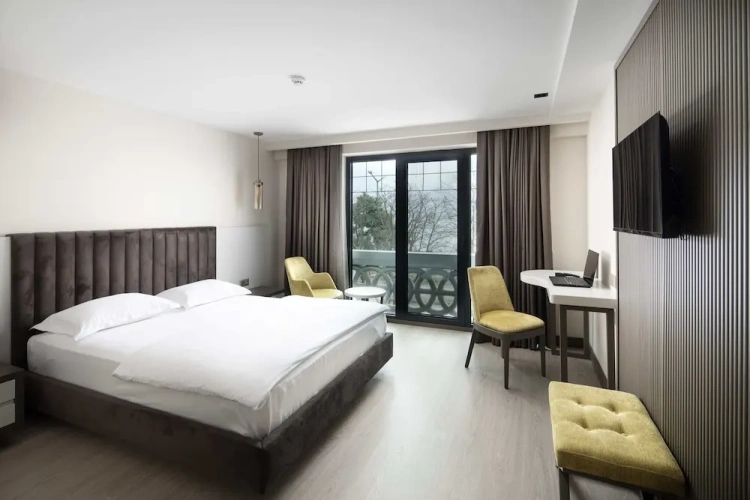 Standard Double room with balcony