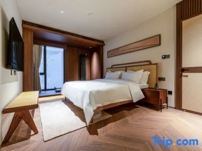 2 Bedrooms Suite