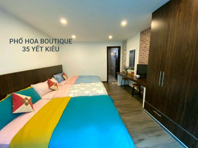 Standard Triple room