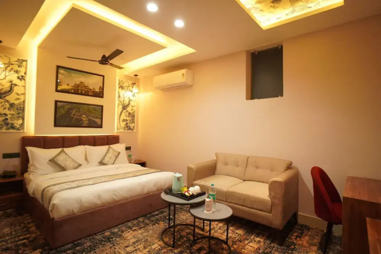 Razido Suites